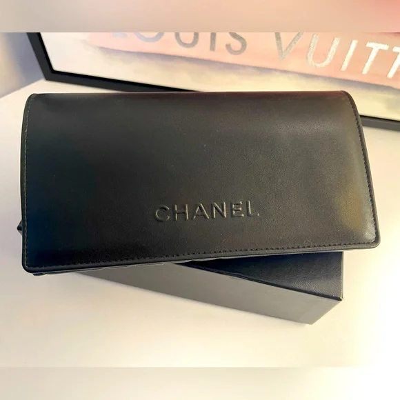 CHANEL Sunglasses holder - genuine CHANEL | Accessories | Chanel Sunglasses Case | Poshmark main image 4